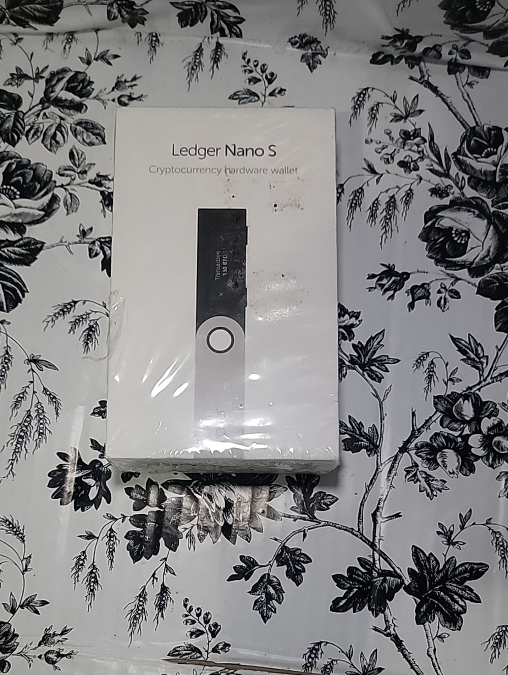 edge Ledger Nano S Hardware Wallet in white and black